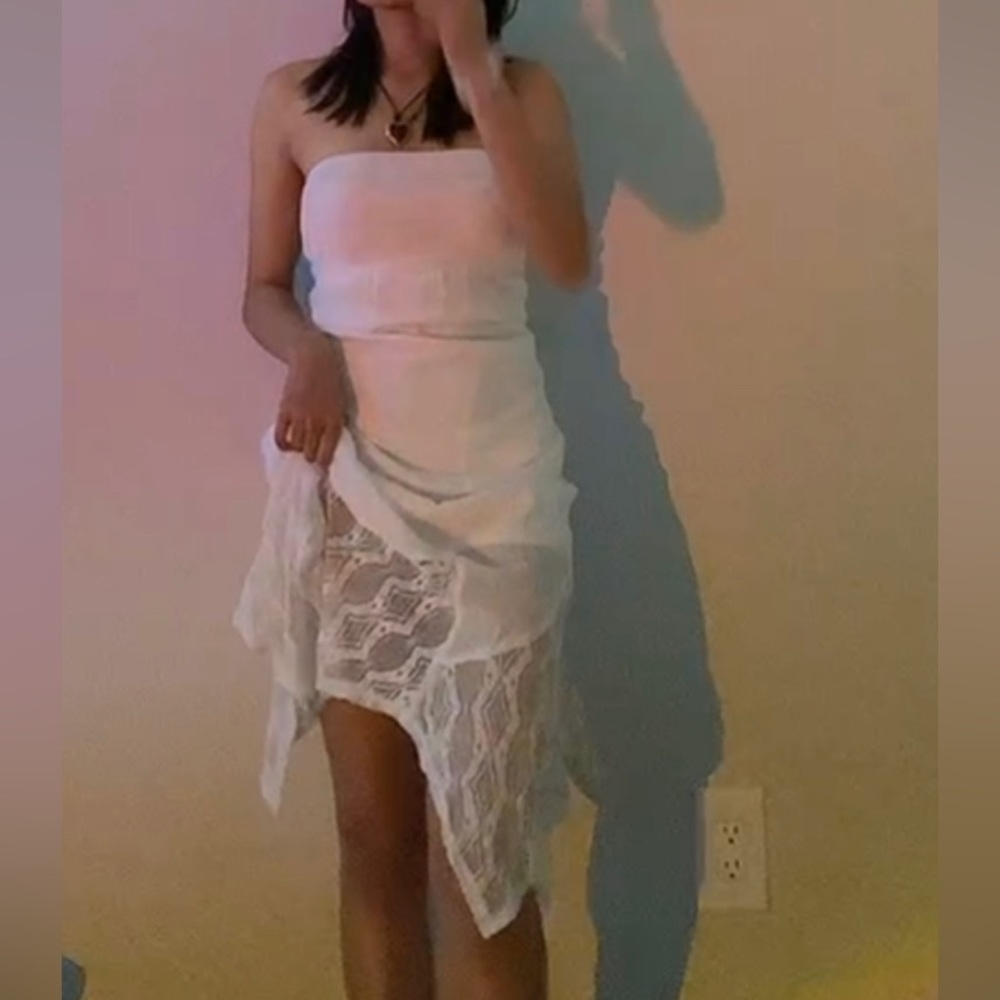 Hey y’all, so it’s basically multipurpose skirt, but u can make dress like i did